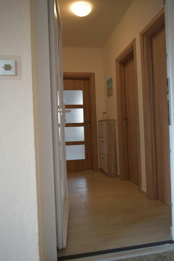 Iris Apartment